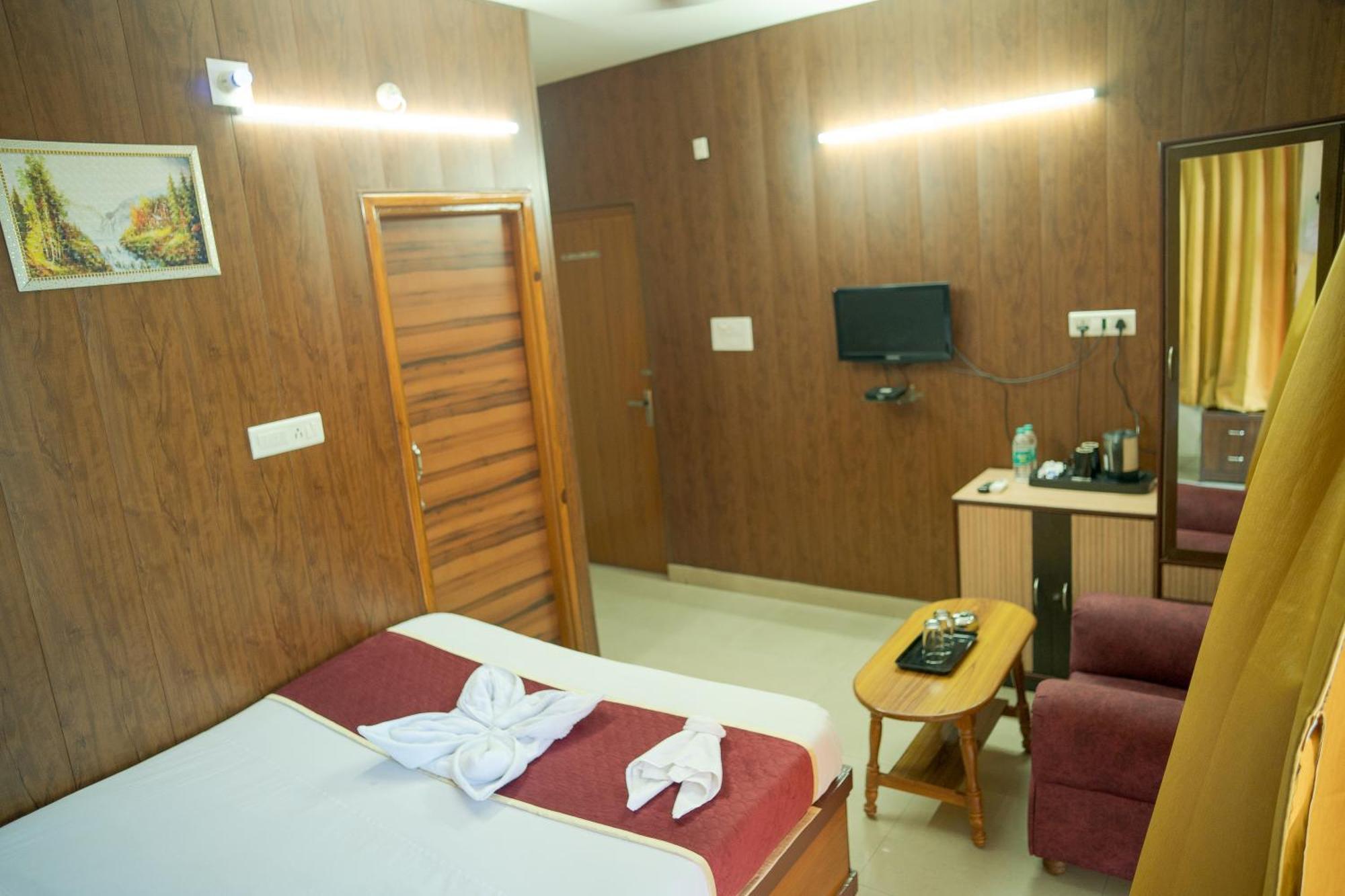 Hotel Ta-Tin Durgāpur المظهر الخارجي الصورة