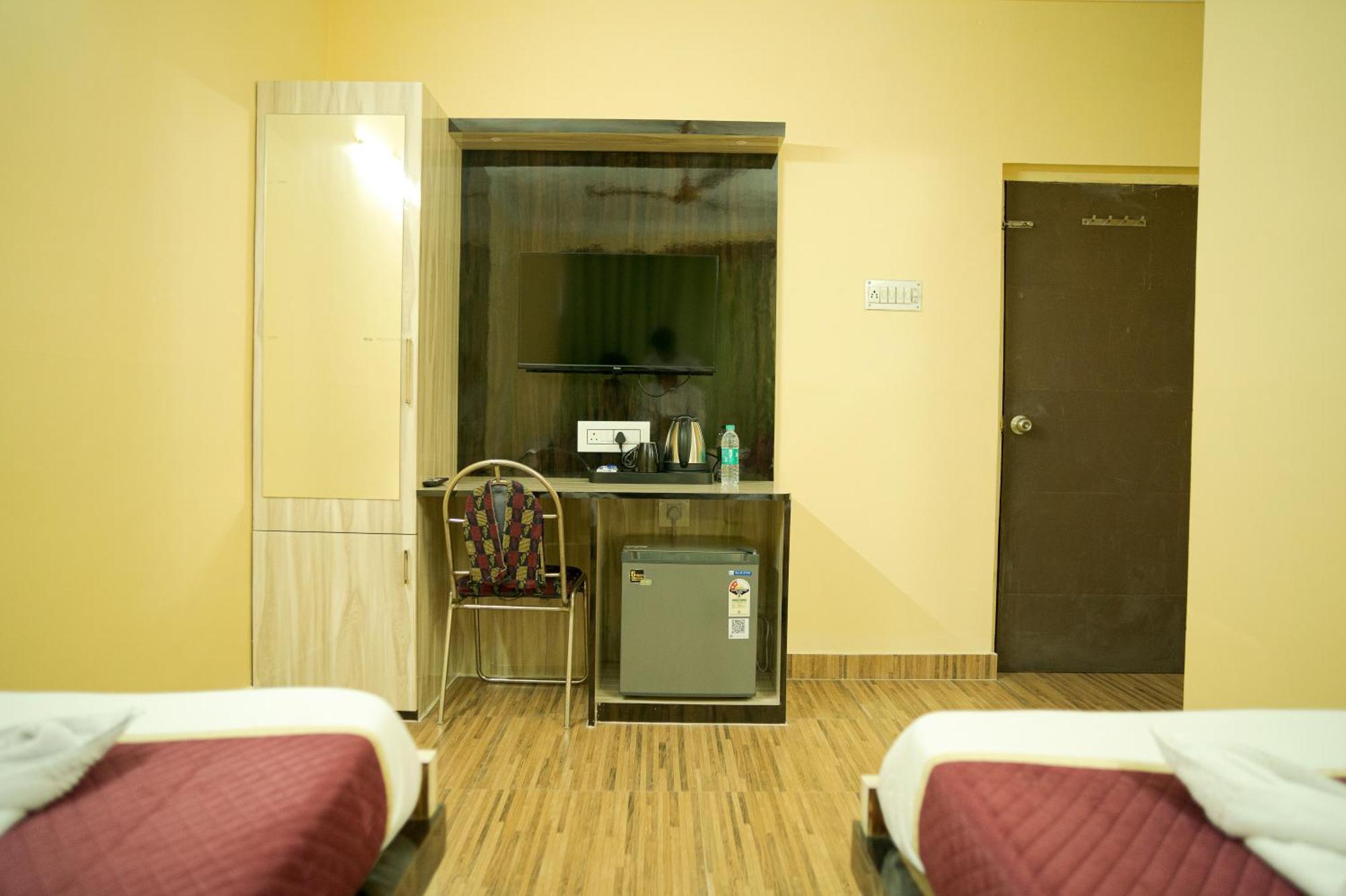 Hotel Ta-Tin Durgāpur المظهر الخارجي الصورة