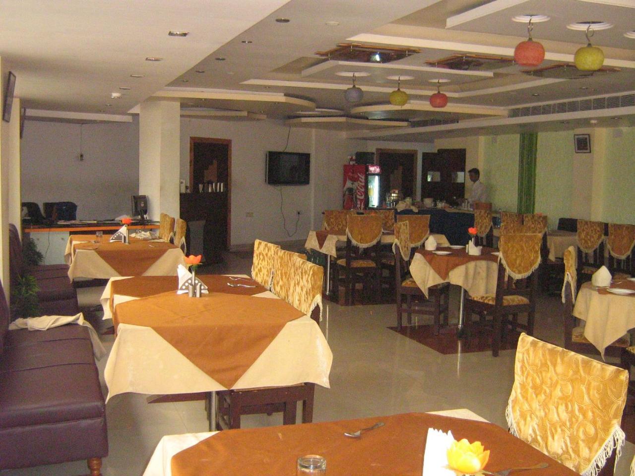 Hotel Ta-Tin Durgāpur المظهر الخارجي الصورة
